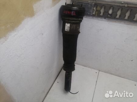 Пневмоамортизатор передний