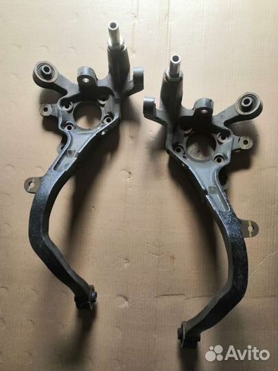 Кулак Хендай Соната Hyundai Sonata