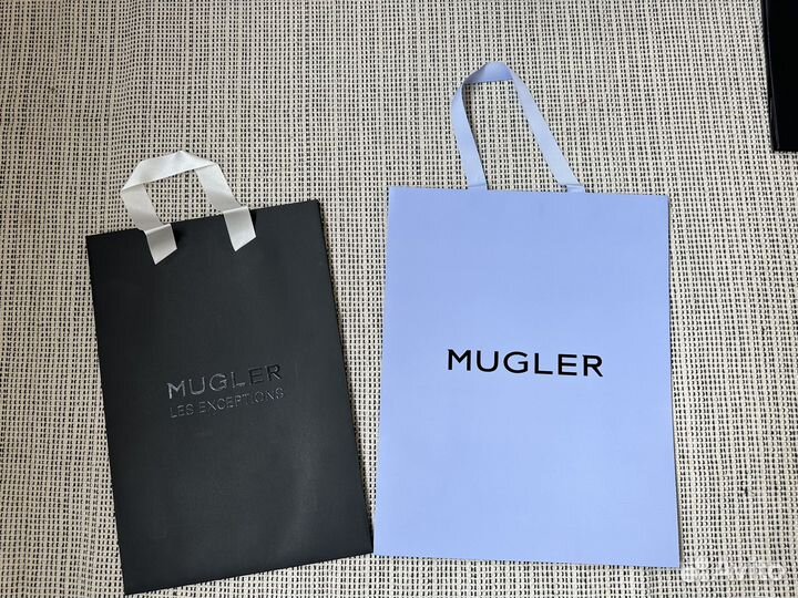 Пакеты, коробки брендовые