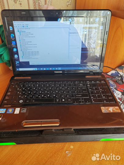 Ноутбук в хорошем состояний