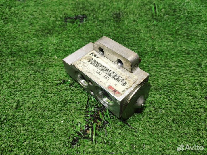 Клапан кондиционера трв Skoda Octavia A5