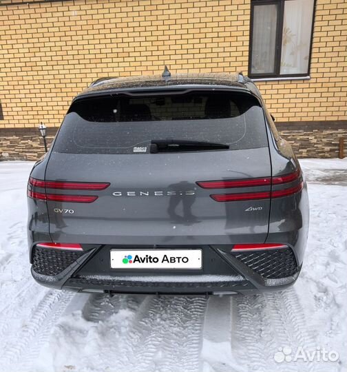 Genesis GV70 2.2 AT, 2021, 62 000 км