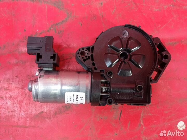 Моторчик люка Mercedes S Maybach X222 2014-2021