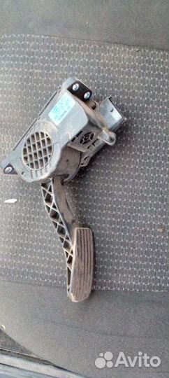 LADA granta педаль газа