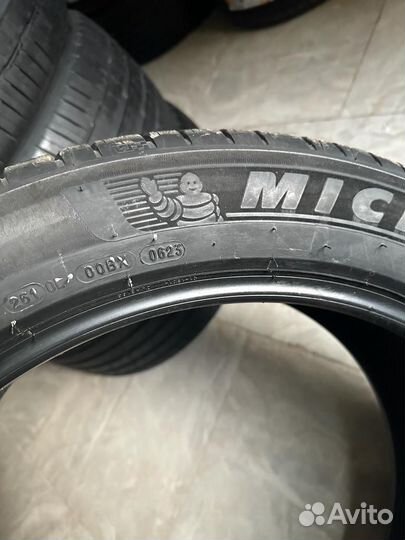 Michelin Pilot Sport 4 S 285/45 R22