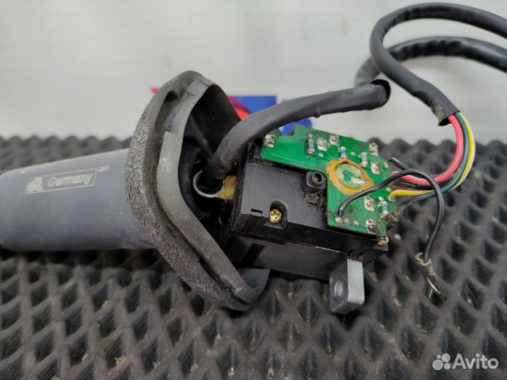 Переключатель подрулевой