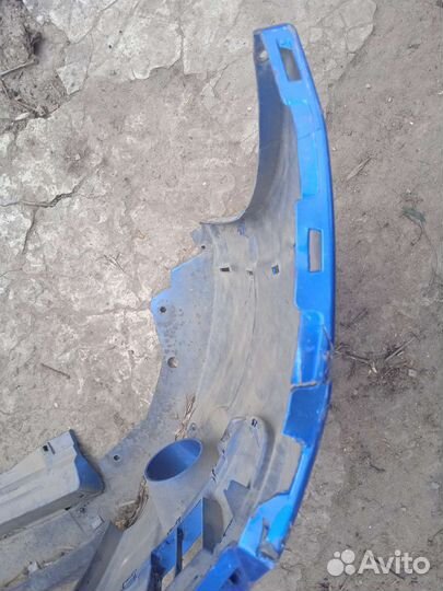 Бампер передний