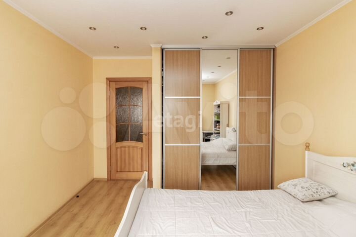3-к. квартира, 110 м², 3/9 эт.