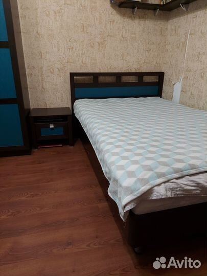 Спальный гарнитур б/у