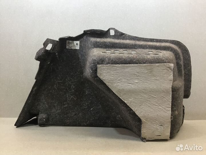 Обшивка багажника Skoda Rapid 2013-2020