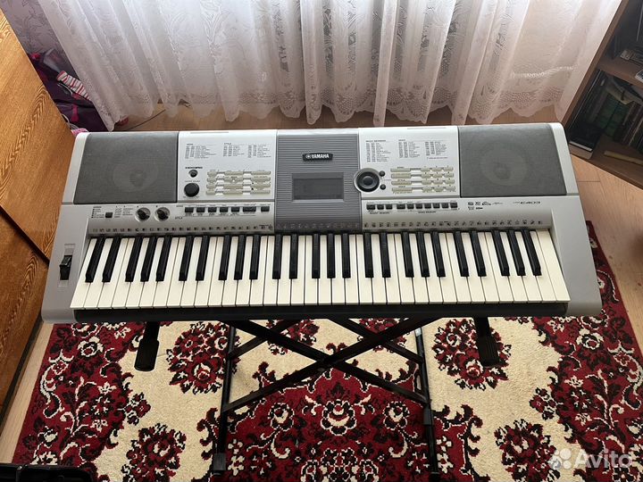 Синтезатор Yamaha psr e403