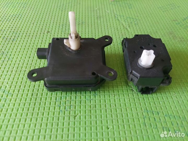 Сервопривод заслонки печки Opel Astra H