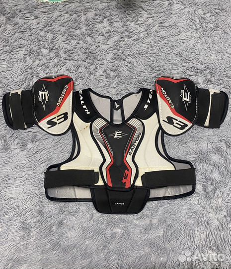 Нагрудник хоккейный easton