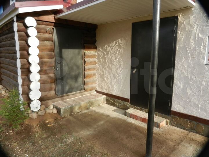 Коттедж 138 м² на участке 4 сот.