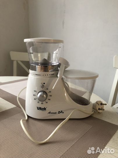 Кофемолка Vitek