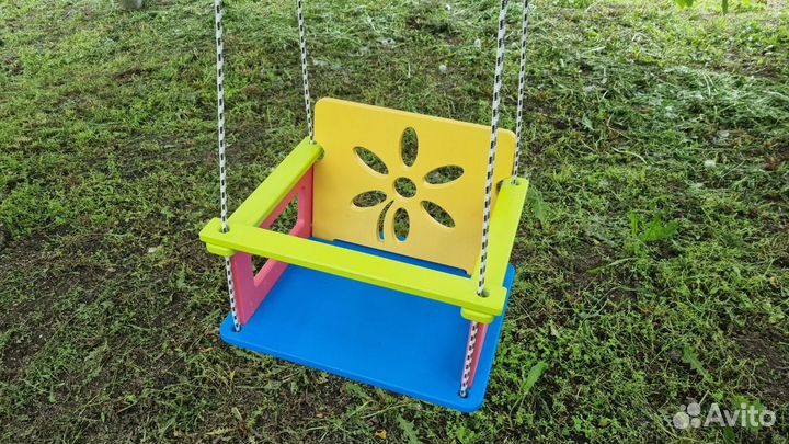 Детские качели деревянные