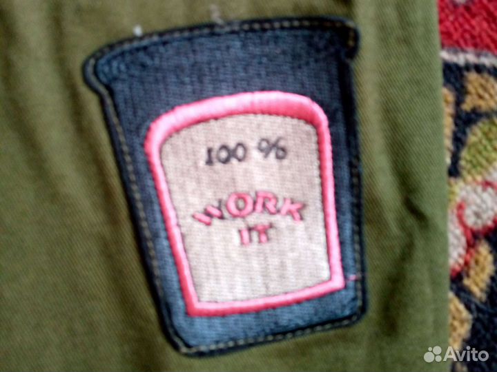 Рубашка модная на девушку размер М