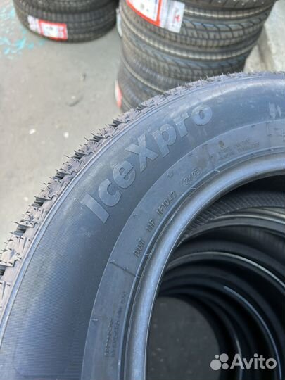 Powertrac Ice Xpro 215/65 R16 98S