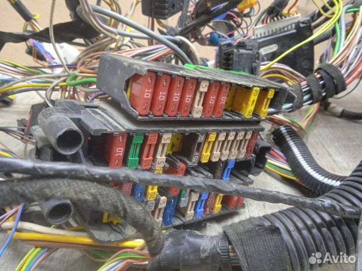 Проводка (коса) салона Peugeot 206 2A/C TU3JP 2001