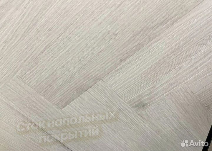 Виниловый ламинат елочка