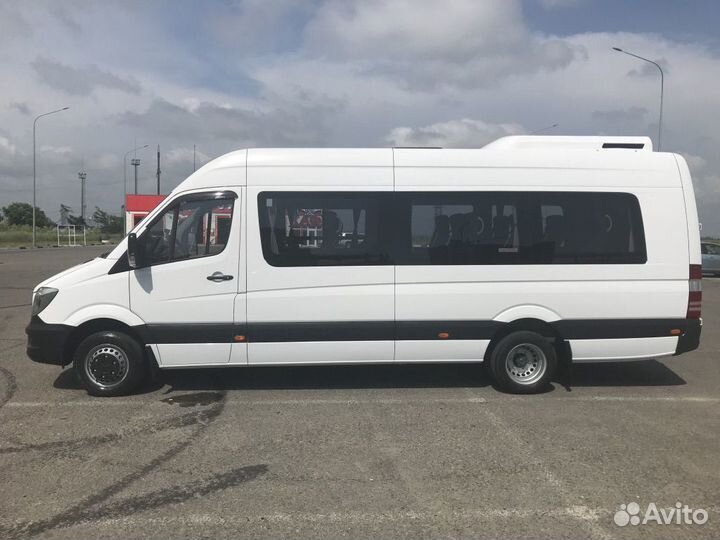Услуги Микроавтобуса Мерседес Спринтер 21 место