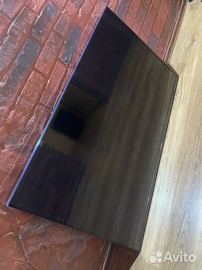 Телевизор Samsung SMART tv