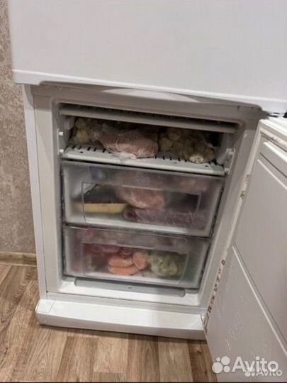 Холодильник бу indesit небольшой