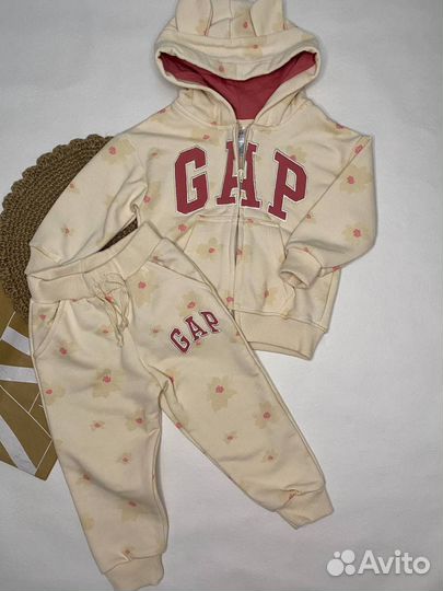Костюм GAP для девочки