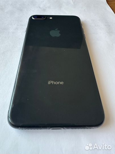 iPhone 8 Plus, 64 ГБ