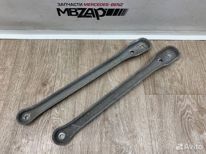 Распорка заднего моста Mercedes X204 GLK 204