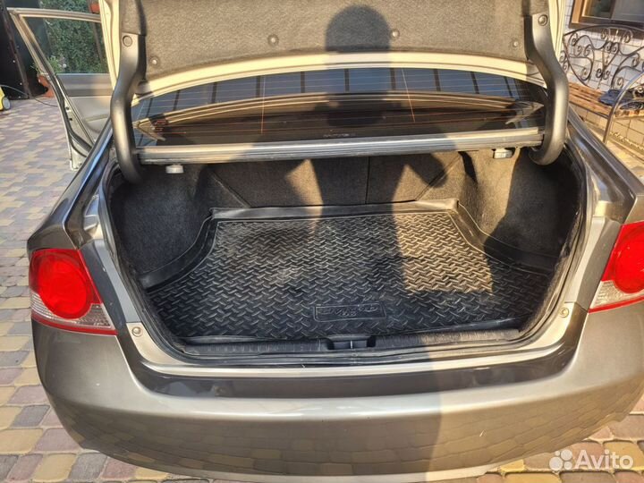 Honda Civic 1.8 МТ, 2007, 409 612 км