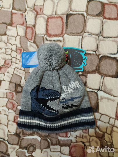 Детская шапка новая