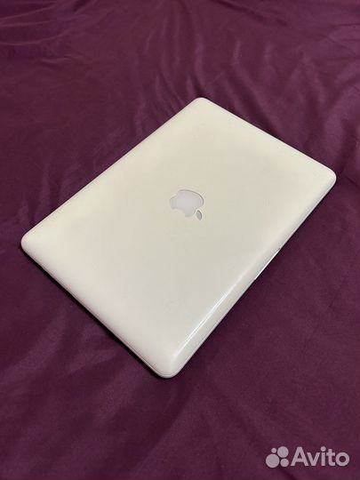 Apple MacBook Unibody A1342