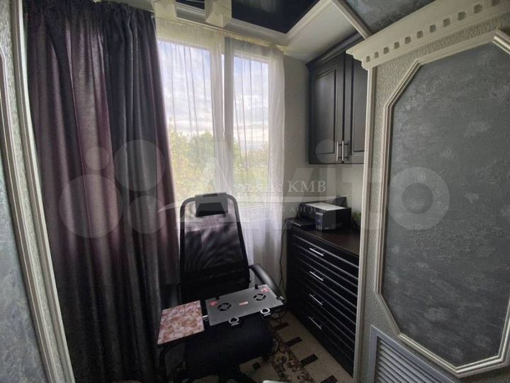 2-к. квартира, 51 м², 4/4 эт.