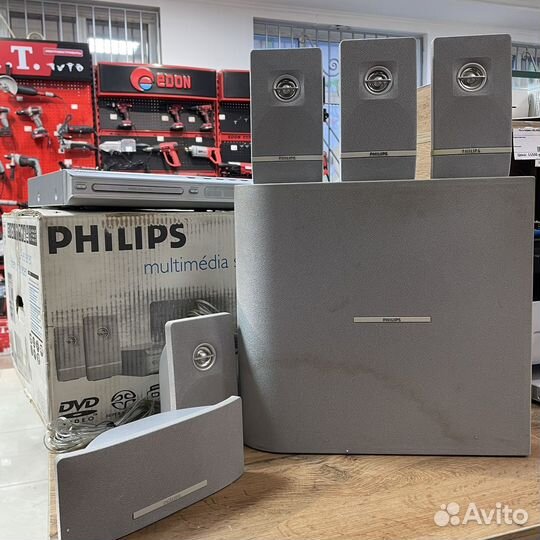 Музыкальный центр Philips HTS 3500S