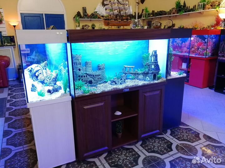 Аквариум на тумбе Орех