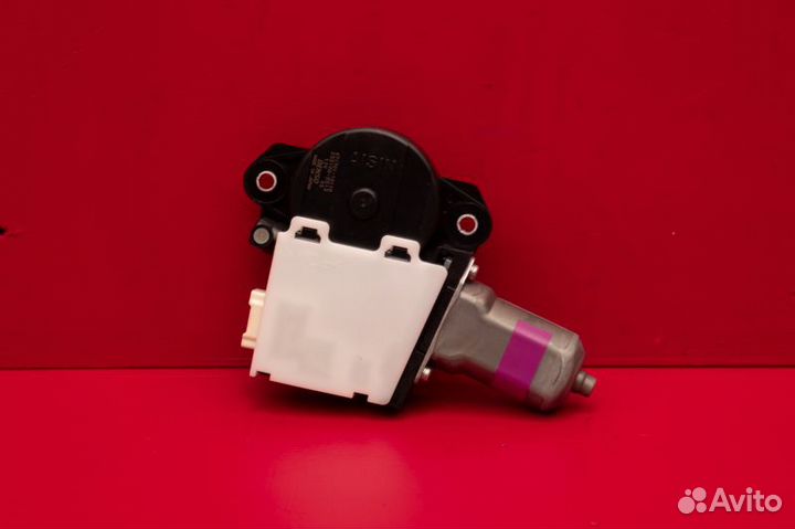 Мотор люка Toyota Land Cruiser 200 1VD 2015