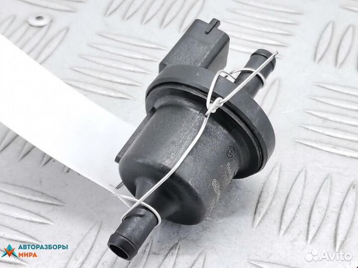 Клапан вентиляции топливного бака Volvo S40 2 2007