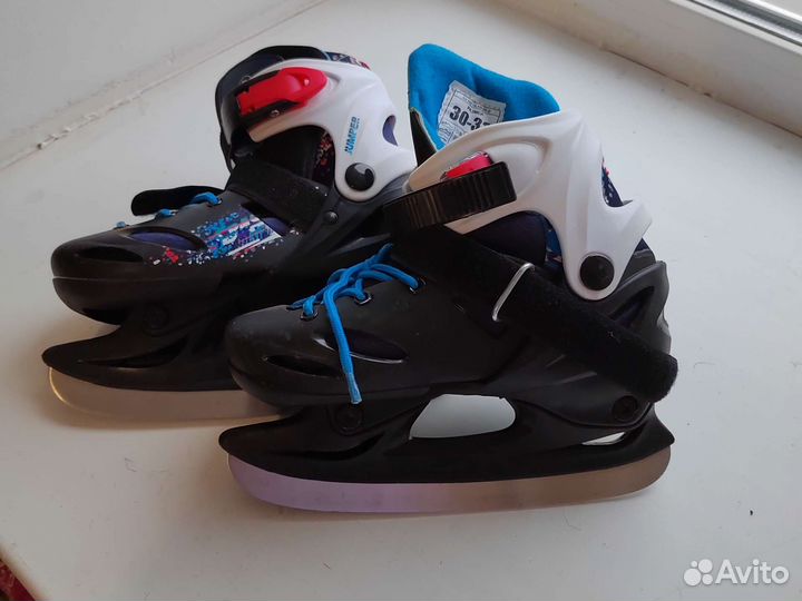 Коньки хоккейные