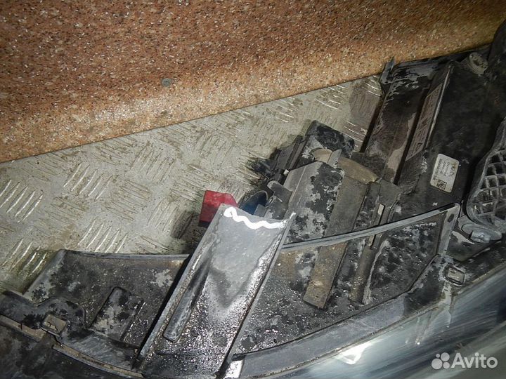 Фара левая, Audi (Ауди) -Q3 (8U) (12-18)