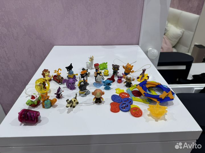 Игрушки из киндера