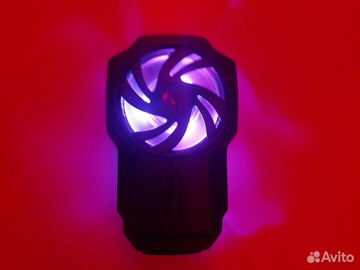 Охлаждение для смартфона с подсветкой