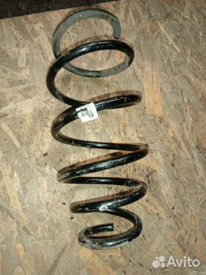 Пружина Opel Astra J A16XER 2012