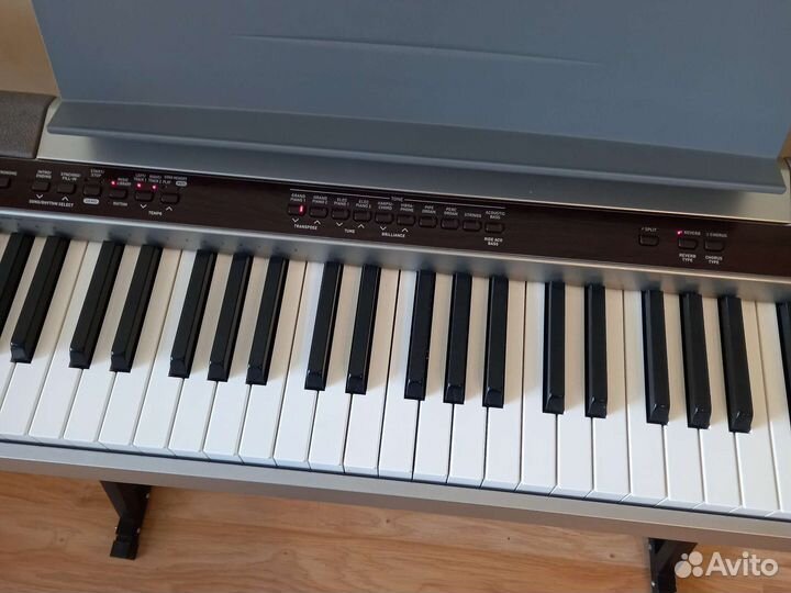 Цифровое пианино Casio Privia PX-110