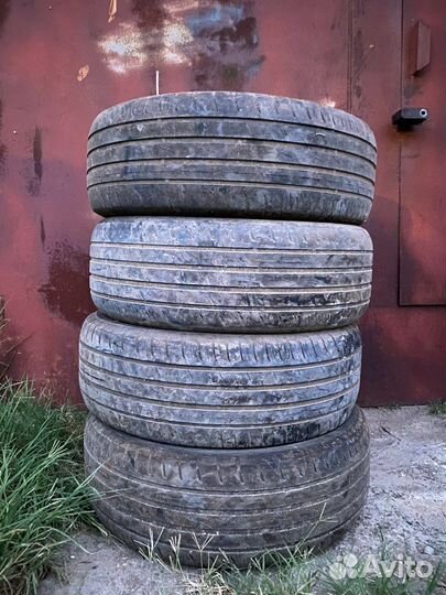 Toyo Proxes 4E 215/60 R16