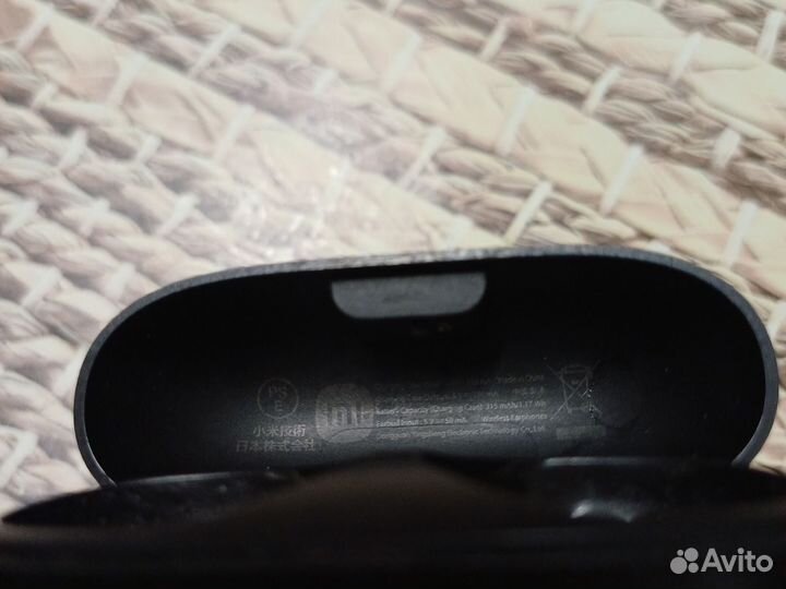 Кейс наушников TWS Xiaomi Redmi Buds 3