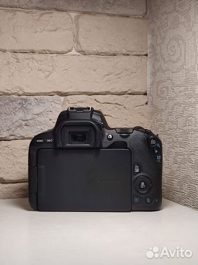 Canon eos 200d Body