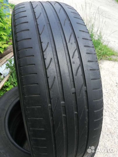 Bridgestone Dueler H/P Sport 215/60 R17 96H