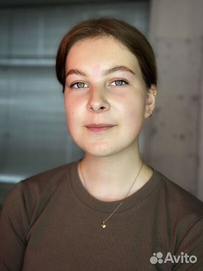 Мастер бровист