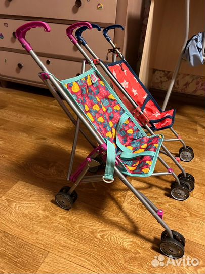 Игрушечная коляска